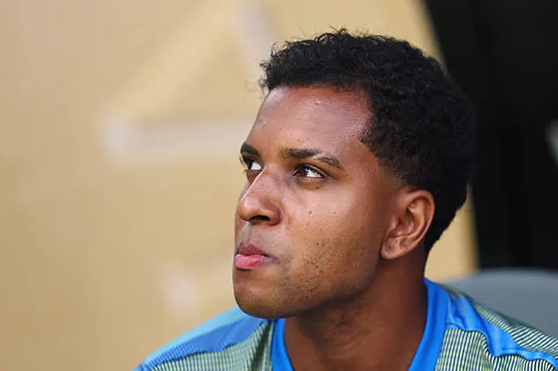 تصريح مطمئن يواجه تحديات مستقبل رودريجو مع ريال مدريد